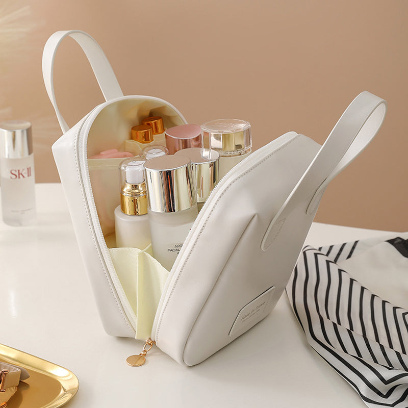 Vega | Exquisite Multifunctional Travel Bag for Women